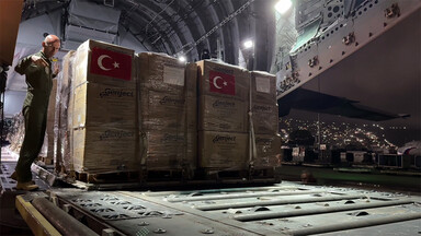 Türkiye'den gönderilen 30 ton insani yardım malzemesi Venezuela'ya ulaştı