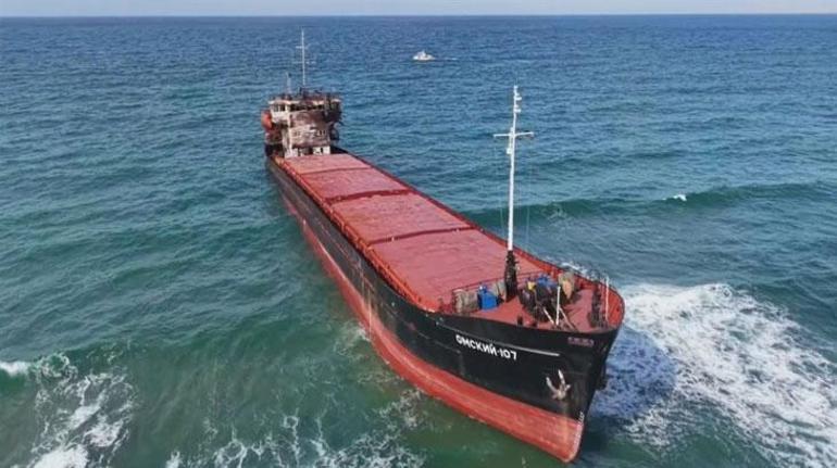 Rusyada saldırıya uğramıştı Sürüklenen gemi Şilede karaya oturdu